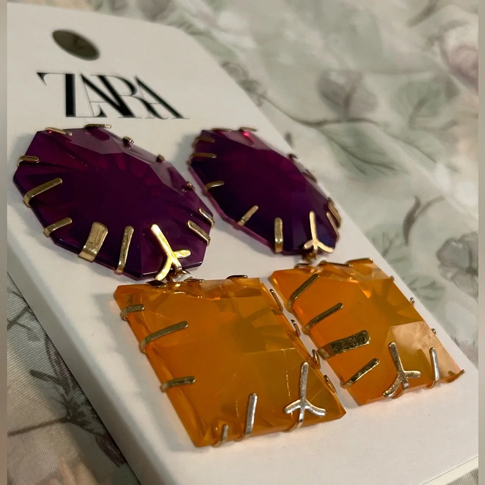 NWT Zara SOLID COLOR RESIN EARRINGS - Picture 7 of 7